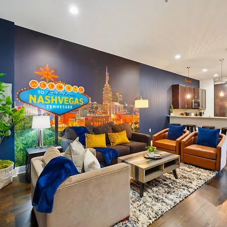 Holiday home Fabulous Nashvegas Loft Retreat Near Vandy Off West End Mins To Broadway *