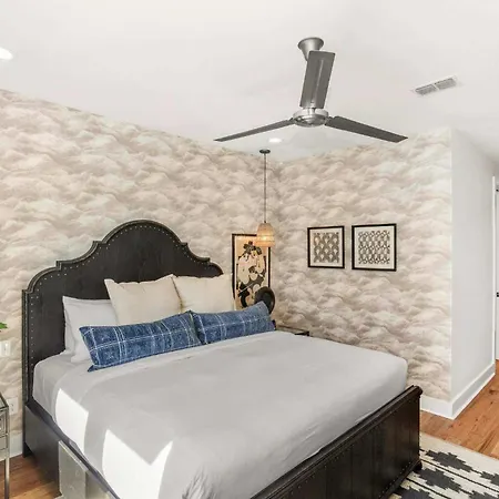 8th Ave South Gem Modern 4br House Near Hotspots Holiday home *