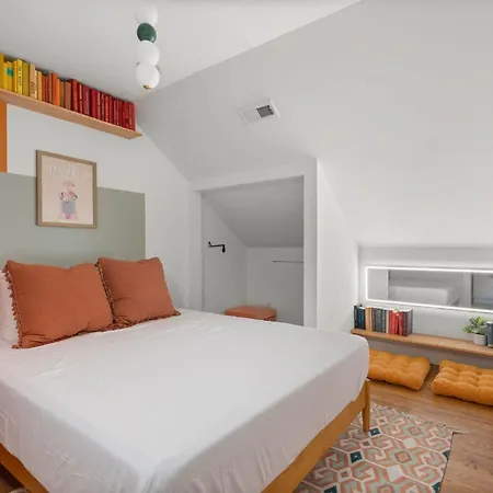 The Dolly House On Music Row - 7br - Sleeps 22 Holiday home