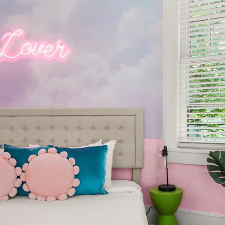 The Taylor Swift - Music Row - Walkable Apartment