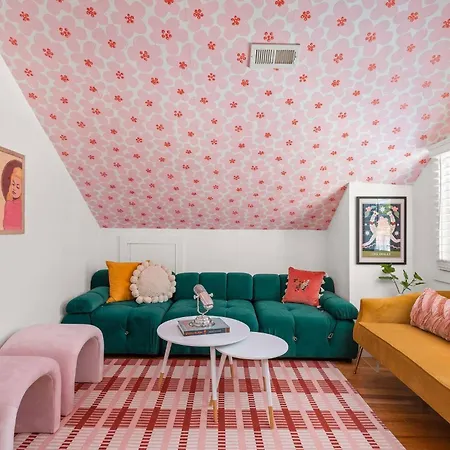 Holiday home The Dolly Loft On Music Row - Walkable Location *