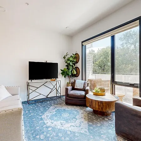 Illume 206 Holiday home *