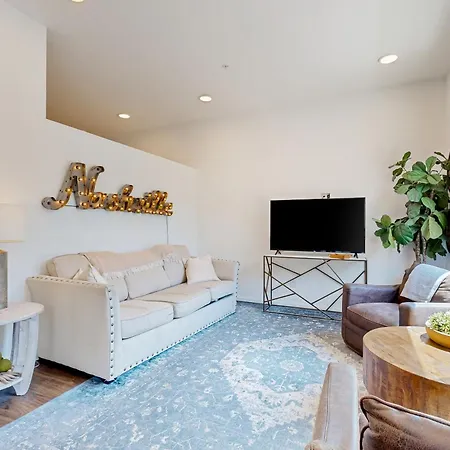 Illume 206 Holiday home *