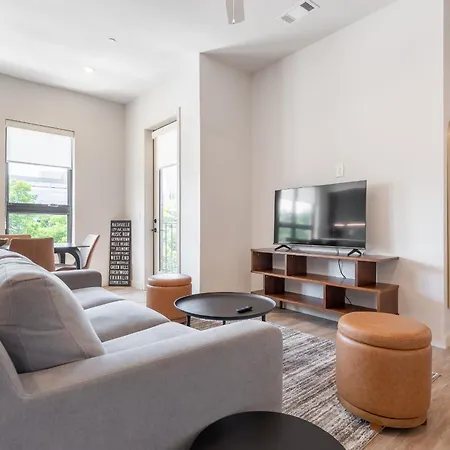 Music Row Magic Apartment Nashville