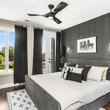 Holiday home Fantastic Elegance Rooftop Views Of Nashville