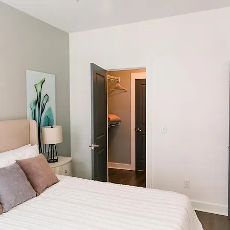 Modern Germantown - Walkable, Quiet & Nashville