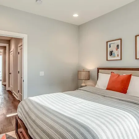 Gulch Getaway Apartment Nashville