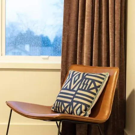 Aparthotel Heart Of 12 South, Near Downtown , Park Free - #6 Nashville