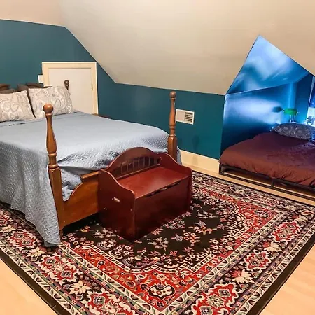 Holiday home Eclectic Pet Friendly In East Nashville