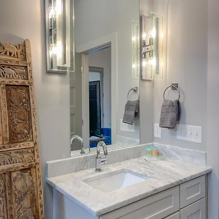 Holiday home Dual - 1 Mile From Dt Nash & Farmers Market Nashville