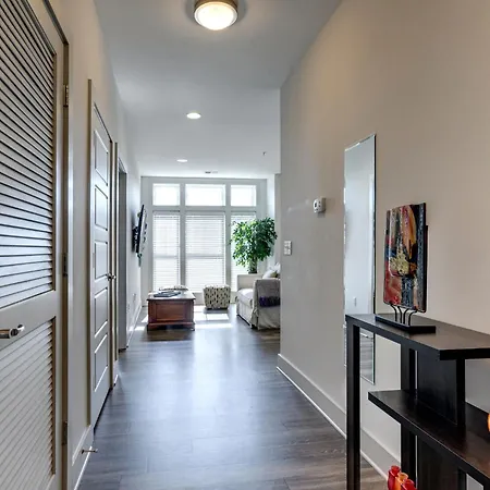 Quiet - Prime Locale Within Mins To Dt *