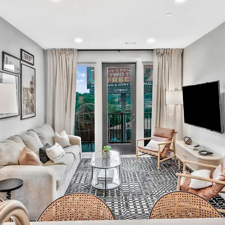 Apartment Penthouse View Flat Modern Design With Balcony *
