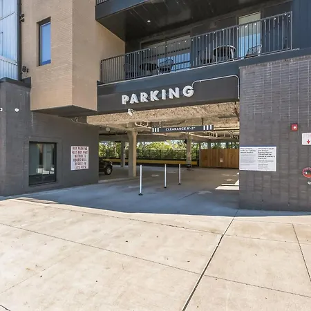 Apartment Gorgeous For 8 With Rooftop & Gym Near Dt Nashville