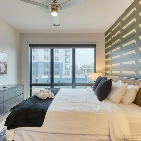 Apartment The Odyssey By Avantstay