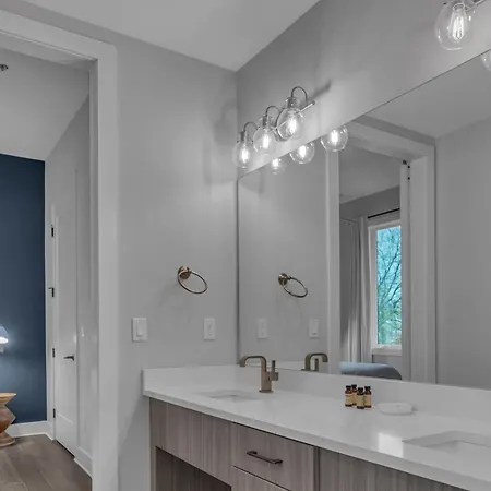 Apartment Oasis On 2nd #202