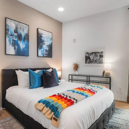 Holiday home Riverview With Garage And Balcony And Walk Downtown