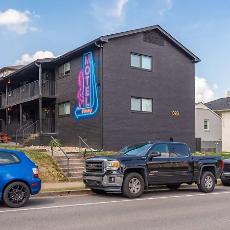 Apartment Dolly On Music Row Sleeps 12 Nashville