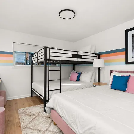 Apartment Dolly On Music Row Sleeps 12 *