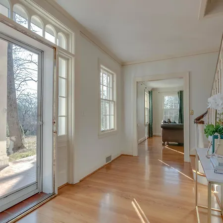 Charmed Manor-5 Mi To Dt, Opry & Airport, Beautiful Antique Estate, Sleeps 12 Nashville