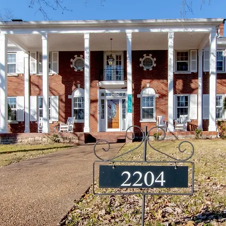 Charmed Manor-5 Mi To Dt, Opry & Airport, Beautiful Antique Estate, Sleeps 12