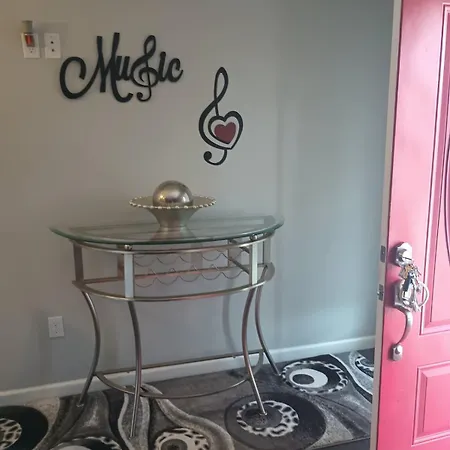 Villa Extended Midterm 30 Day Or Near Nissan Stadium *