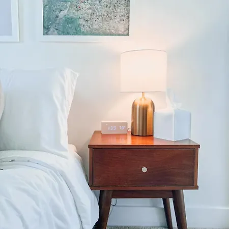 12 South Historic Walkable Haven Apartment Nashville