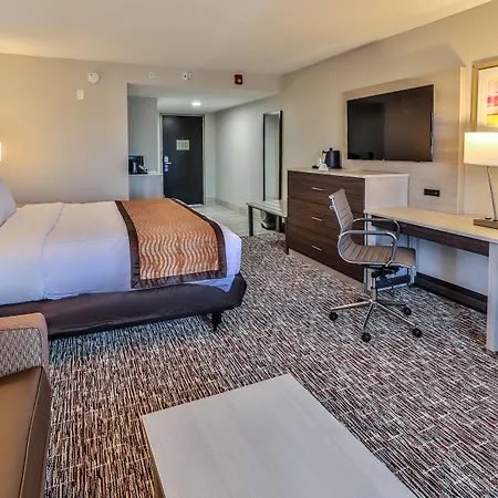 Western Executive Residency Hotel 3*