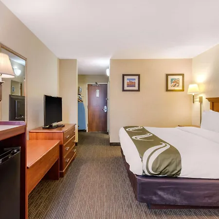 Spark By Hilton At Opryland 3* Nashville