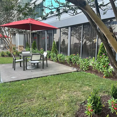 Downtown - Stadium By Ihg Hotel 3*