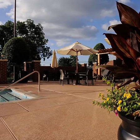 Hampton & Nashville-vanderbilt-elliston Place Hotel