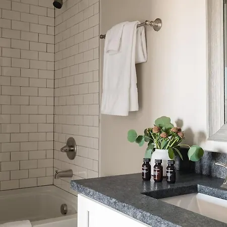 Cherokee By Avantstay Apartment *