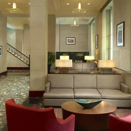 Courtyard By Marriott Downtown Hotel 3*