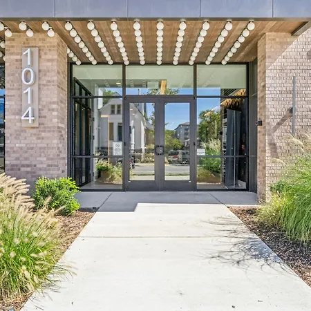 H&o On Music Row Nashville
