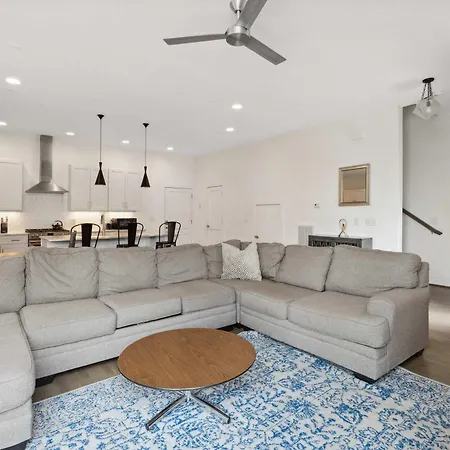 Gorgeous Home-2 Miles To Lower Broadway * Nashville