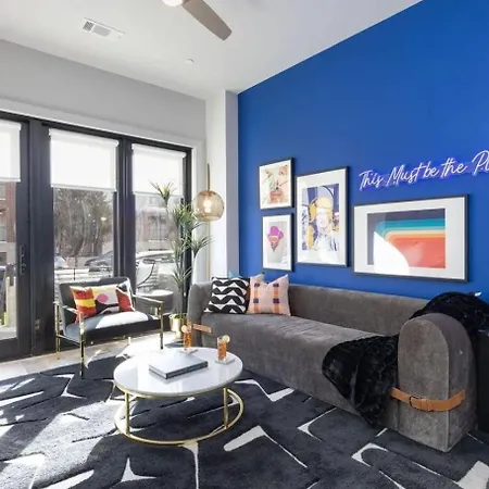 Sleeps 42 7 Modern Midtown W Gym, Pool, Walkable To Shops & Eats Nashville