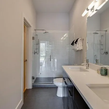 Holiday home The Wild Fern A Nashville