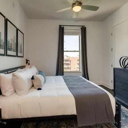 Lofts At 30th-two Beats-2 Units-mins To Broadway