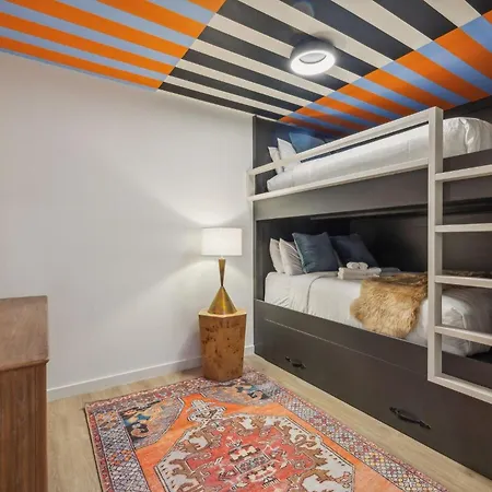 Holiday home Hyve - Tempo - 2 Units - Walk To Broadway *