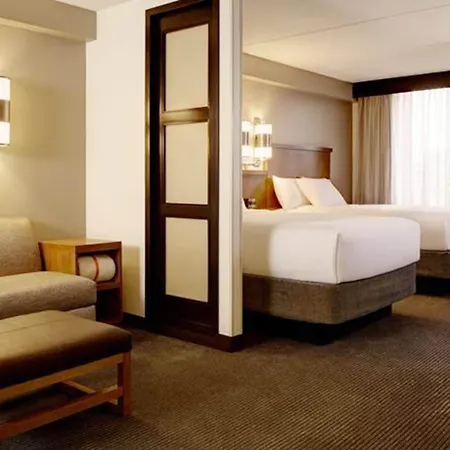 Hotel Bna Suites Nashville