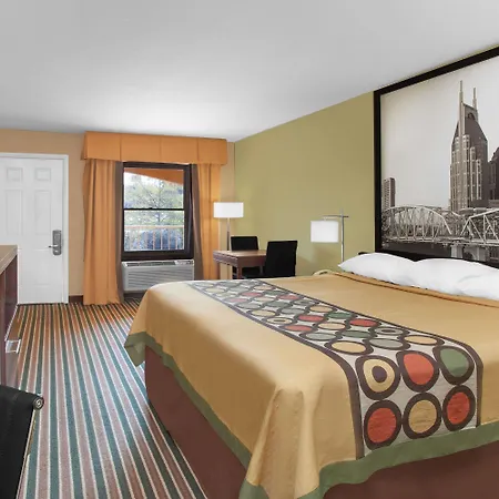 Hotel Super 8 By Wyndham West 2*
