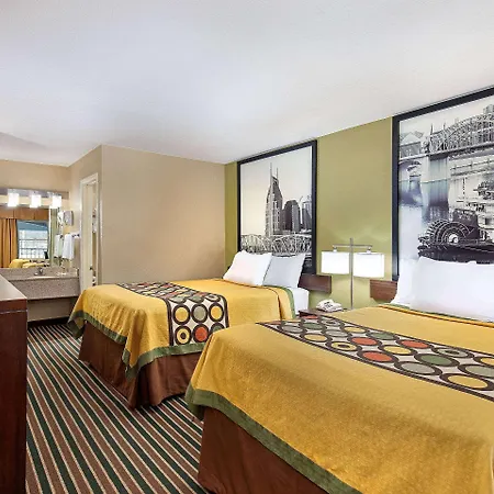 Super 8 By Wyndham West 2*