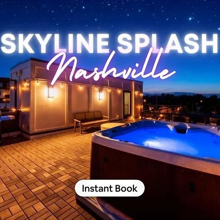 Rooftop Hot Tub & Skyline Views Near Broadway