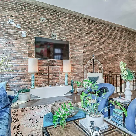 Bettye - B Apartment Nashville
