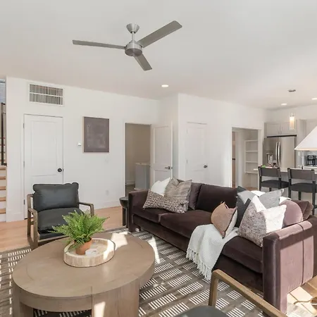 - 405 Marshall St #3 * Nashville