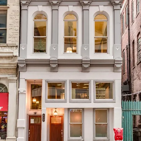 Bettye - A Apartment Nashville