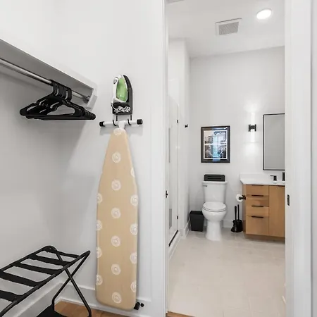 Holiday home East Nash For 4 With Public Rooftop Near Dt *