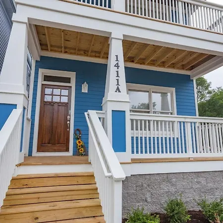 1a Rooftop Deck, 3mi Broadway, Side By Side Available Holiday home *