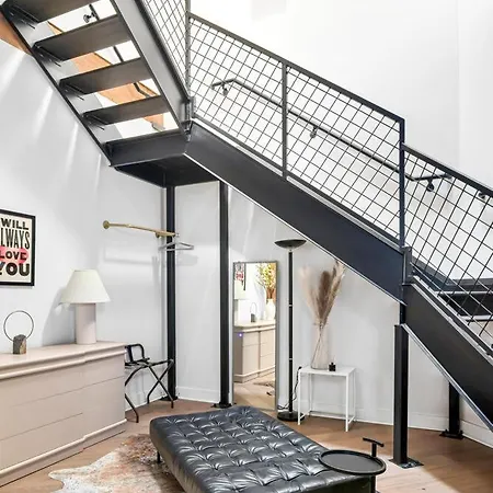 Center Stage Apartment