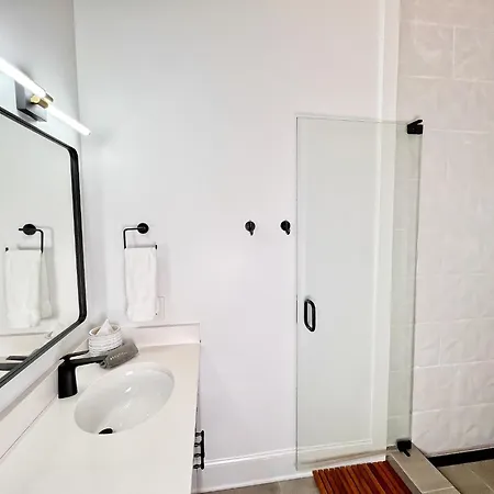 Bettye - A Apartment Nashville