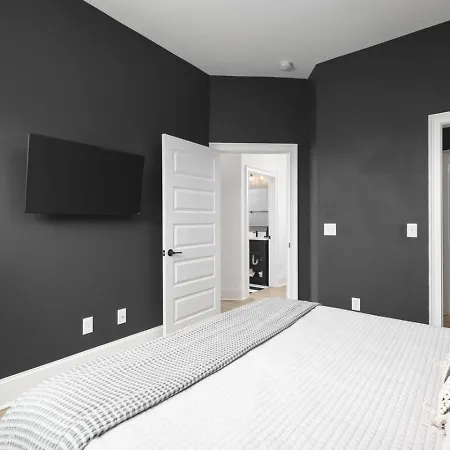 Sleeps 32 Only 10 Minutes To Broadway 4 Side By Side Nashville